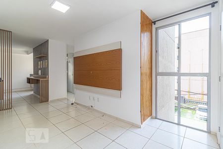 Sala de apartamento à venda com 2 quartos, 45m² em Jacarepaguá, Rio de Janeiro