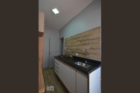 Cozinha de apartamento à venda com 1 quarto, 37m² em Liberdade, São Paulo