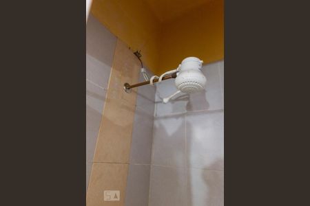 Casa à venda com 120m², 2 quartos e sem vaga Casa à venda com 120m², 2 quartos e sem vagaBanheiro