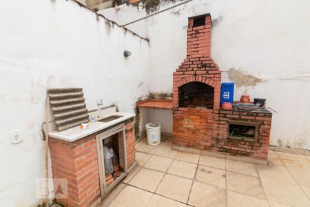 Casa à venda com 120m², 2 quartos e sem vaga Casa à venda com 120m², 2 quartos e sem vagaChurrasqueira