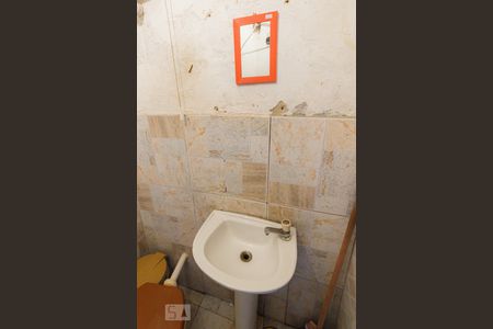 Banheiro de casa de condomínio à venda com 1 quarto, 58m² em Taquara, Rio de Janeiro
