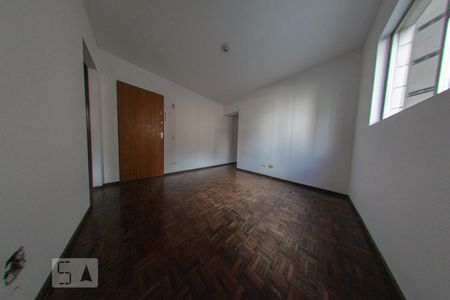 Sala de apartamento para alugar com 1 quarto, 33m² em Batel, Curitiba