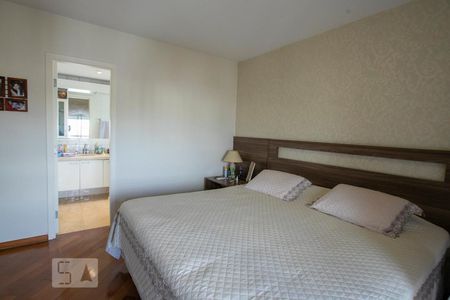Apartamento à venda com 195m², 4 quartos e 3 vagasSuíte 3
