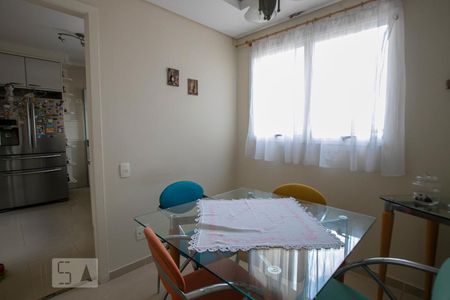 Apartamento à venda com 195m², 4 quartos e 3 vagasCopa
