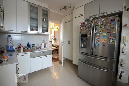 Apartamento à venda com 195m², 4 quartos e 3 vagasCozinha