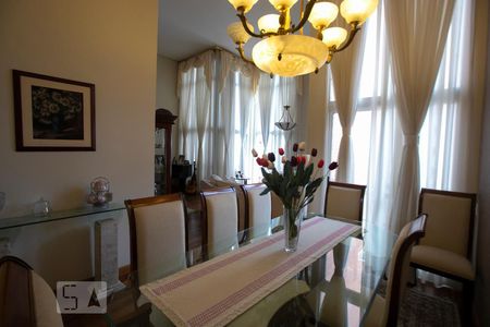 Sala de apartamento à venda com 4 quartos, 195m² em Indianópolis, São Paulo