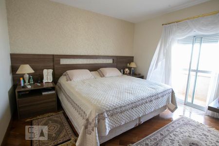 Apartamento à venda com 195m², 4 quartos e 3 vagasSuíte 3