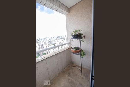 Apartamento à venda com 195m², 4 quartos e 3 vagasSacada