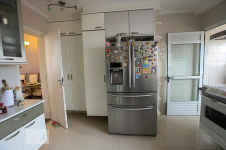 Apartamento à venda com 195m², 4 quartos e 3 vagasCozinha