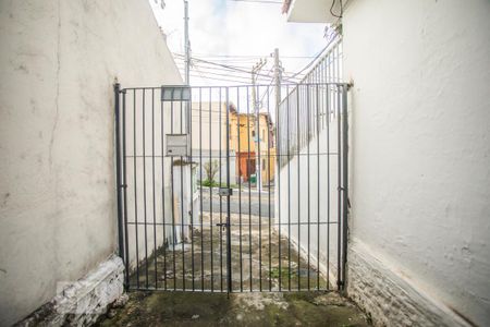 Portão - Entrada de casa para alugar com 1 quarto, 40m² em Jardim Oriental, São Paulo