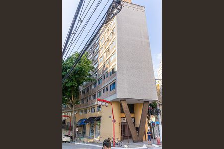 Apartamento para alugar com 46m², 1 quarto e sem vaga Apartamento para alugar com 46m², 1 quarto e sem vagaFachada