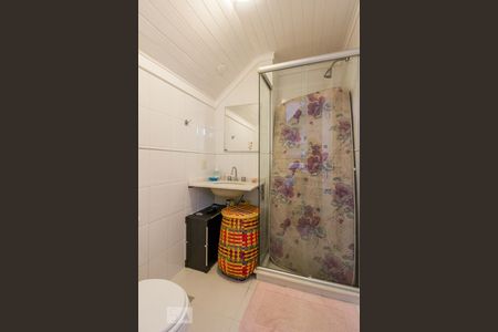 Casa de condomínio à venda com 294m², 4 quartos e 3 vagasBanheiro