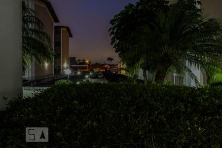 Sacada - Vista de apartamento para alugar com 2 quartos, 59m² em Alto Ipiranga, Mogi das Cruzes