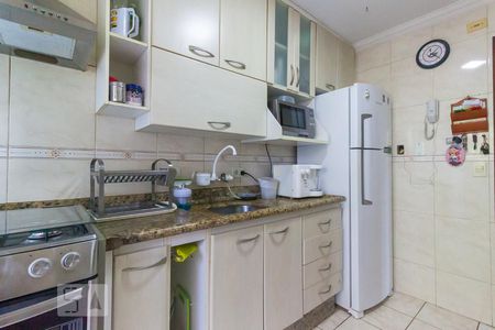 Apartamento à venda com 76m², 3 quartos e 2 vagas Apartamento à venda com 76m², 3 quartos e 2 vagasCozinha