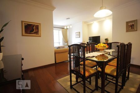 Sala de apartamento para alugar com 4 quartos, 140m² em Jardim Colombo, São Paulo