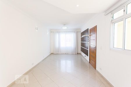 Sala de casa para alugar com 3 quartos, 150m² em Vila Zelina, São Paulo