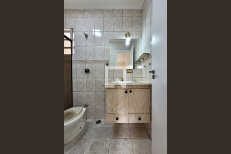 Banheiro Quarto 3 - Suíte de casa de condomínio para alugar com 3 quartos, 92m² em Vila Brasilio Machado, São Paulo