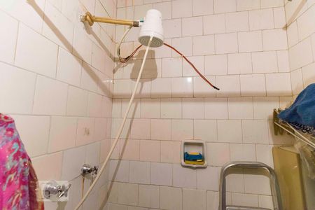 Banheiro - Chuveiro elétrico de apartamento à venda com 1 quarto, 25m² em Laranjeiras, Rio de Janeiro