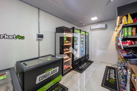 Apartamento para alugar com 32m², 1 quarto e 1 vaga Apartamento para alugar com 32m², 1 quarto e 1 vagaMini mercado