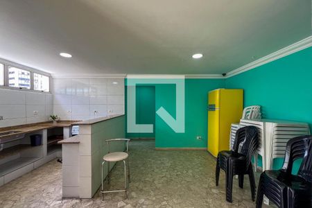 Apartamento para alugar com 32m², 1 quarto e 1 vaga Apartamento para alugar com 32m², 1 quarto e 1 vagaÁrea comum - Salão de festas