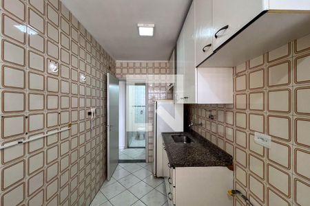 Apartamento para alugar com 32m², 1 quarto e 1 vaga Apartamento para alugar com 32m², 1 quarto e 1 vagaCozinha e área de serviço