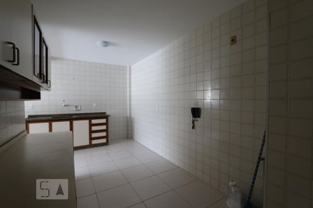 Apartamento para alugar com 116m², 3 quartos e 2 vagasCozinha - Armários