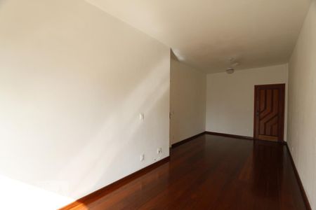 Sala de apartamento para alugar com 3 quartos, 116m² em Freguesia de Jacarepaguá, Rio de Janeiro