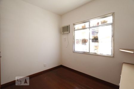 Apartamento para alugar com 116m², 3 quartos e 2 vagasQuarto 2