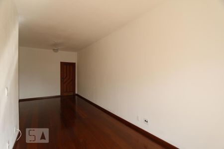 Sala de apartamento para alugar com 3 quartos, 116m² em Freguesia de Jacarepaguá, Rio de Janeiro