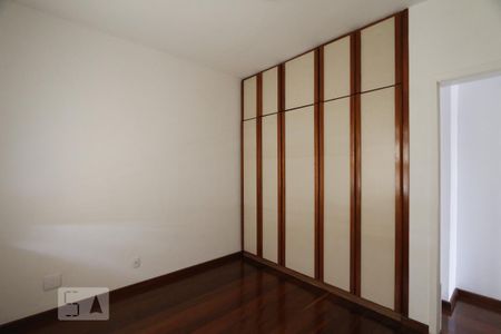Apartamento para alugar com 116m², 3 quartos e 2 vagasQuarto 3