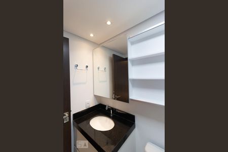 Apartamento para alugar com 30m², 1 quarto e 1 vaga Apartamento para alugar com 30m², 1 quarto e 1 vagaBanheiro