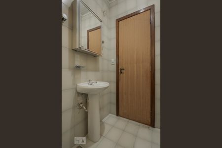 Casa para alugar com 286m², 6 quartos e 4 vagasBanheiro 2