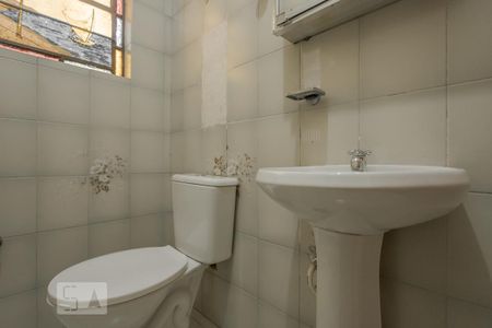 Casa para alugar com 286m², 6 quartos e 4 vagasBanheiro 2