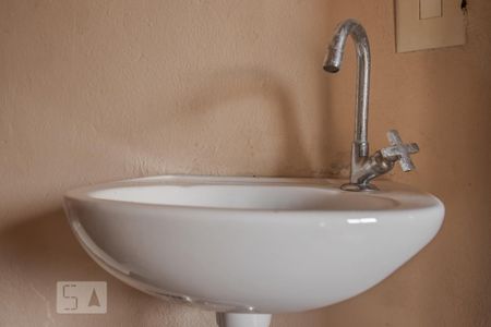 Casa para alugar com 286m², 6 quartos e 4 vagasLavabo 2