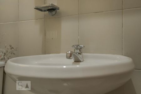 Casa para alugar com 286m², 6 quartos e 4 vagasBanheiro 2