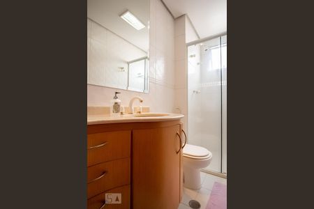 Apartamento à venda com 150m², 4 quartos e 3 vagas Apartamento à venda com 150m², 4 quartos e 3 vagasBanheiro