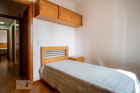 Apartamento à venda com 150m², 4 quartos e 3 vagas Apartamento à venda com 150m², 4 quartos e 3 vagasQuarto 4