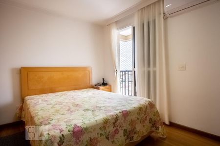 Apartamento à venda com 150m², 4 quartos e 3 vagas Apartamento à venda com 150m², 4 quartos e 3 vagasQuarto 1 - Suíte