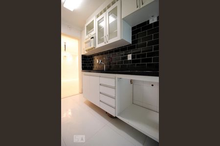 Apartamento para alugar com 64m², 2 quartos e 1 vagaCozinha