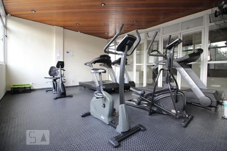 Apartamento para alugar com 64m², 2 quartos e 1 vagaÁrea comum - Academia