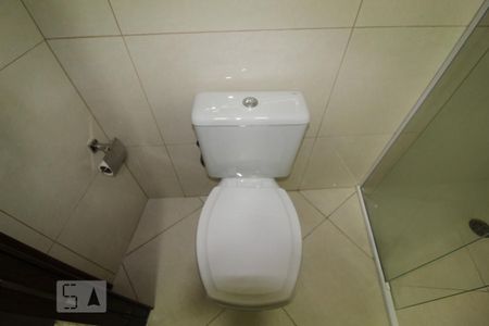 Casa para alugar com 200m², 2 quartos e 2 vagasBanheiro suite 1