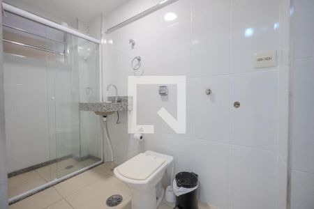 Studio à venda com 32m², 1 quarto e 1 vaga Studio à venda com 32m², 1 quarto e 1 vagaBanheiro