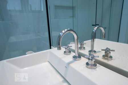 Apartamento para alugar com 172m², 3 quartos e 3 vagassuíte 3