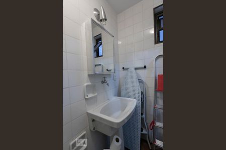 Apartamento para alugar com 172m², 3 quartos e 3 vagasÁrea de Serviço