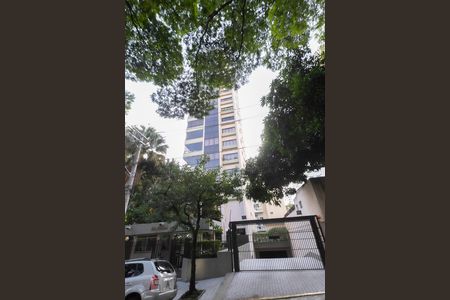 Apartamento para alugar com 172m², 3 quartos e 3 vagasFachada
