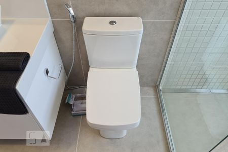 Studio para alugar com 65m², 1 quarto e 1 vaga Studio para alugar com 65m², 1 quarto e 1 vagaDetalhe Banheiro Quarto