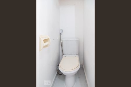 Apartamento para alugar com 74m², 3 quartos e 1 vaga Apartamento para alugar com 74m², 3 quartos e 1 vagaBanheiro de Serviço