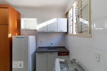 Cozinha de kitnet/studio para alugar com 1 quarto, 43m² em Cidade Universitária, Campinas