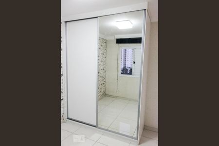 Apartamento à venda com 65m², 2 quartos e 1 vagaQuarto 2 - Armários