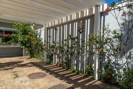 Casa de condomínio para alugar com 268m², 5 quartos e 2 vagasGaragem